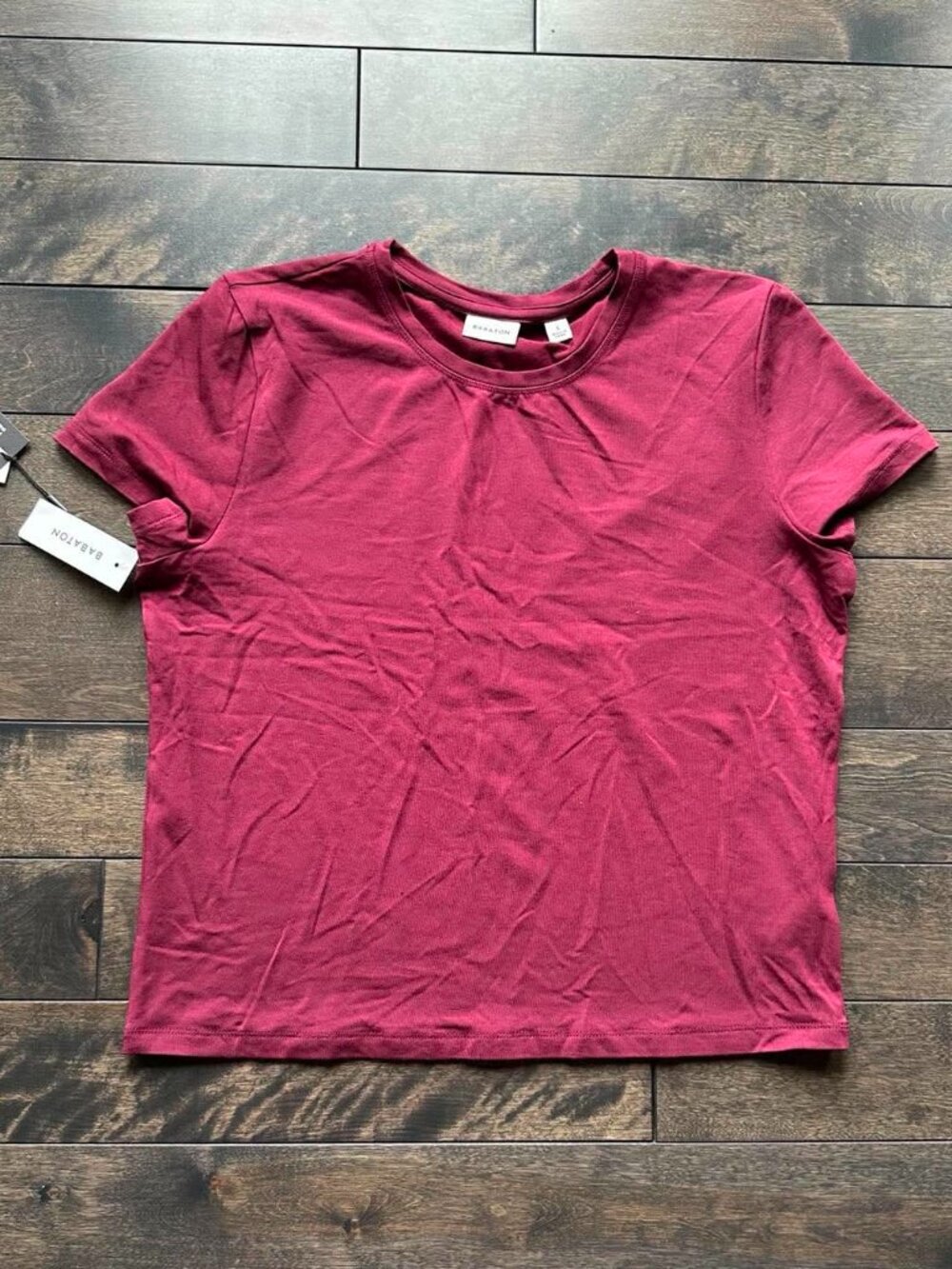 Aritzia Babaton Everyday Tee - new with tags